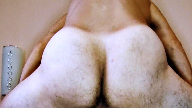 Γυναίκα Αρπακτικό, Χυσια