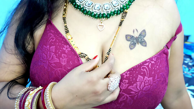 Indiaas, Stiefmoeder