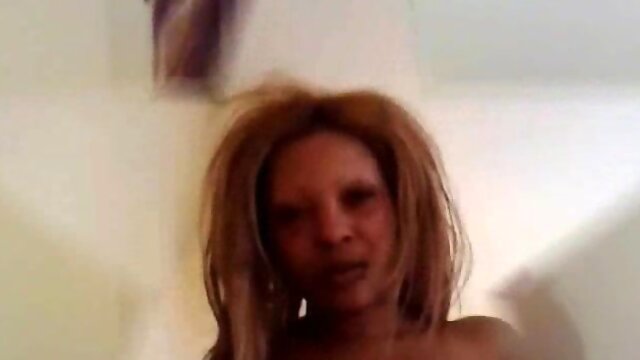 Greek ebony Nathalie Loulendo hot boddy casting for blowjobs cumshots