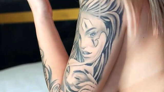 Fucking a Fan, Take off Your Condom and Cum Inside Me. Zacthecuckold