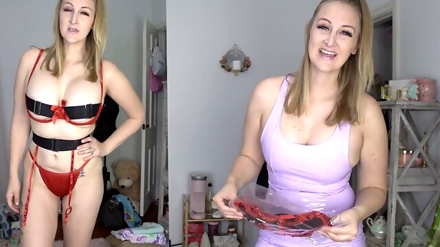 Blondiner, Bikini