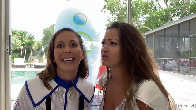 Lesbica, MILF
