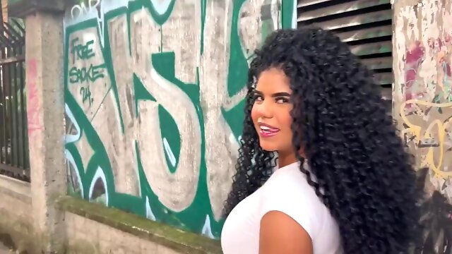 Latinas