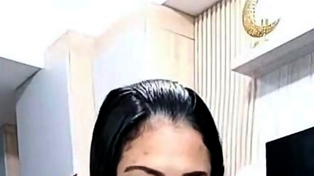 MILF, Nahaufnahme