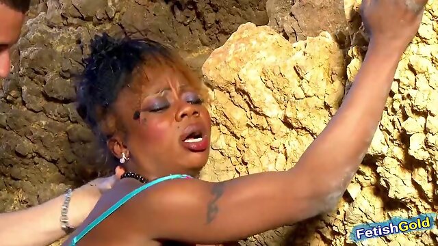 Kevin White Pounds Naomie Lionnesss Big Ebony MILF Ass Hard