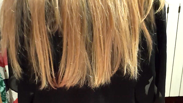 Padrona, Seduta Sulla Faccia