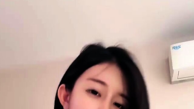 巨乳