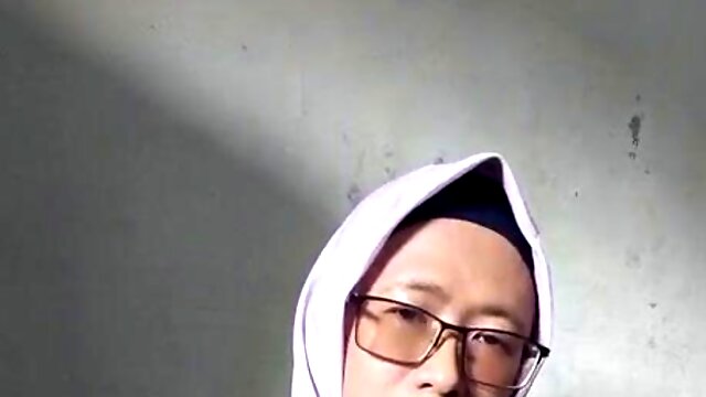 伪娘, 人妖