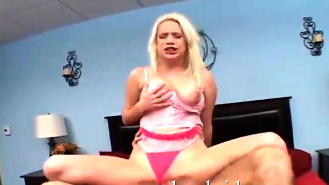 PORNLANDVIDEOS Orgasmic Boink With Sex addict Platinum-blonde Kissy Kapri