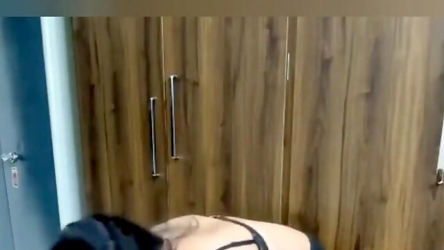 Hj and Rear end Encountering Web cam