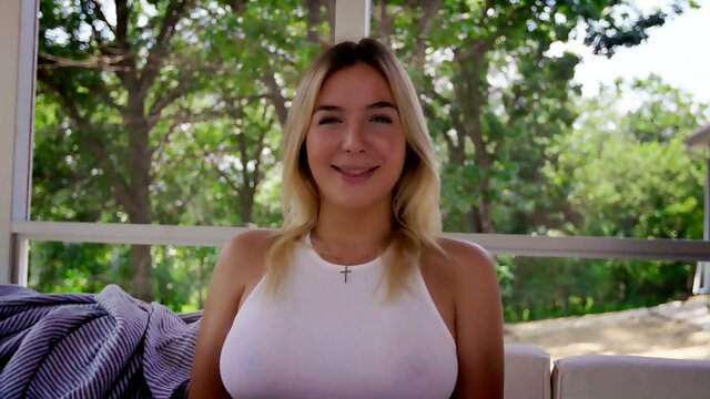 Blair Williams Blowjob