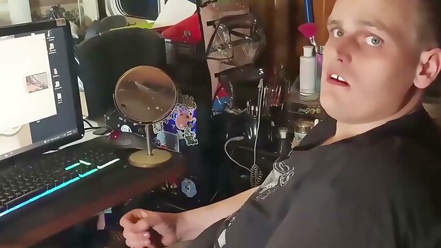 Wife gives her husband a brutal SPH session for his overdue attitude check