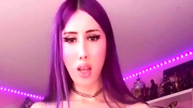 Shemale