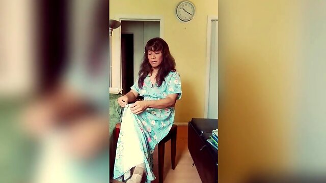 Crossdresser High Heels Solo, Housewife, Lingerie, Shemale