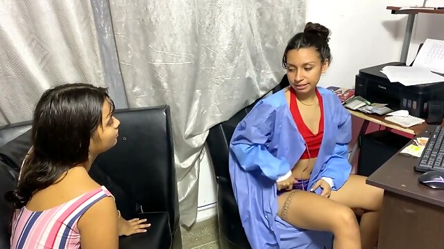 Lesbian Squirt