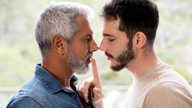 Homo