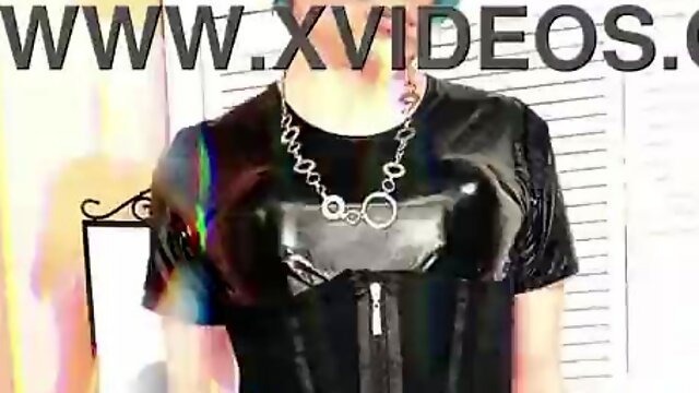 Shemale