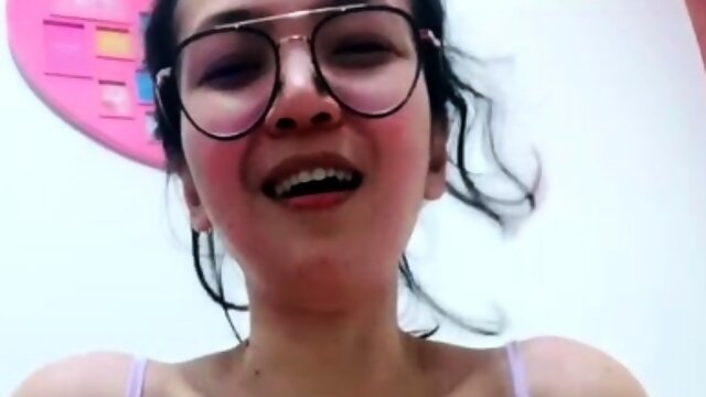 Amateur blondie solo anal masturbation