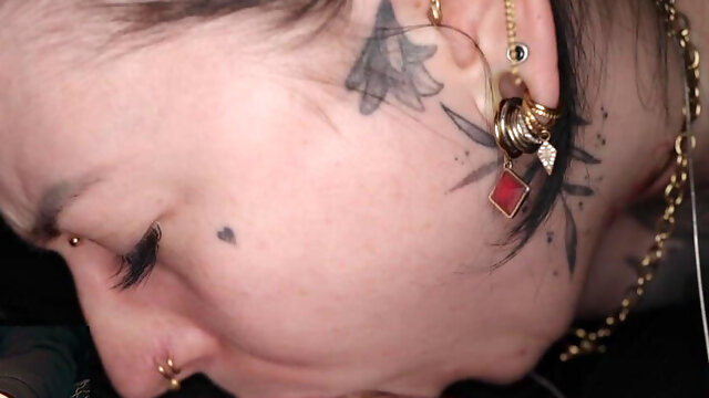 Tangas, Goth