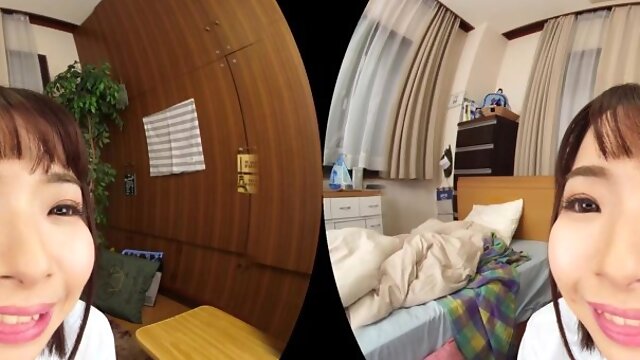 Japanese Student Siren Awakens Fiery Virtual Passion