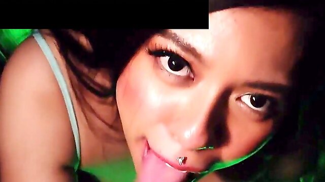 Calia, facial-cumshot, cum-in-mouth