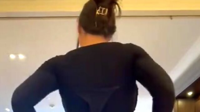 Maman, Gangbang