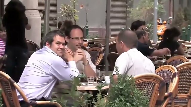 Genç, Teshirci