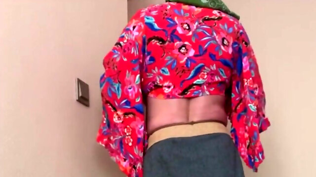 Asian Sissy, Shemale