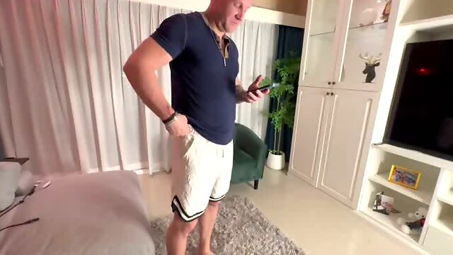 Θηλυπρεπής