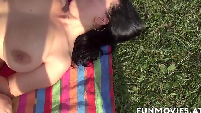 Babe and Milf Give Blowjobs in the Wild Outdoors
