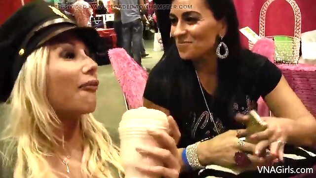 Adultcon 24 Behind the scenes