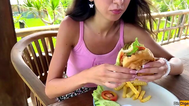 Girl Asks Waiter to Cover Her Face with Cum in Public Cafe to Eat Burger