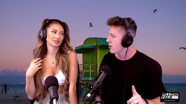 Violet Bensons Raw Casting with Co-Host Stefanie Knight