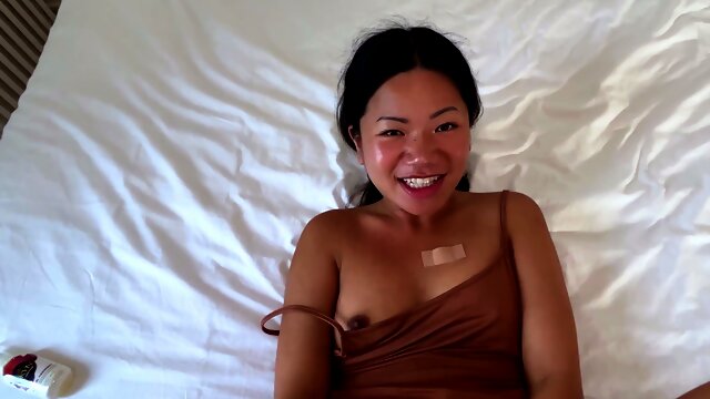Asiaticas, Corridas Faciales