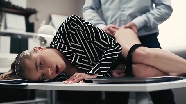Alexa Flexy In Fucked The Of When She Froze