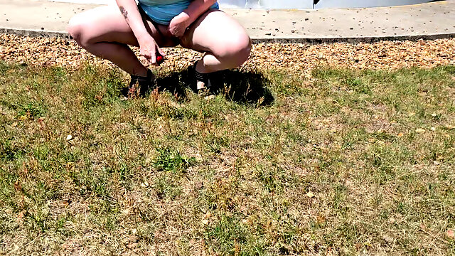 Outdoor Fucked My Vibrator