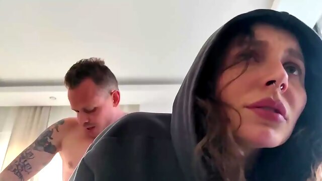 Genç, Amatör, Göt
