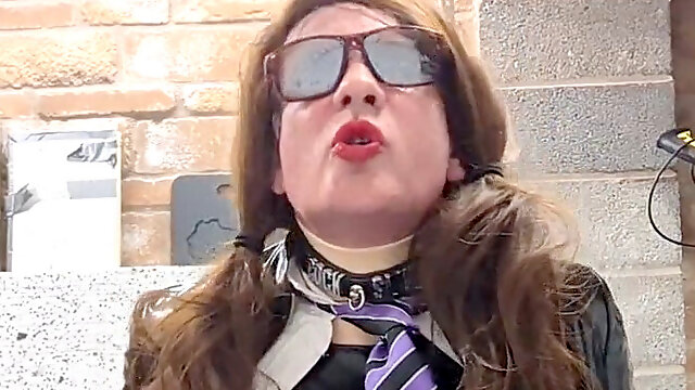 Ladyboy, Shemale