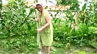Granny anal outdoor fucking