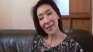 Japanese Granny, Asiatisch