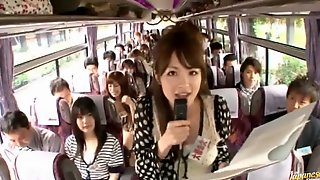 Japanese Crazy Girl, Bus