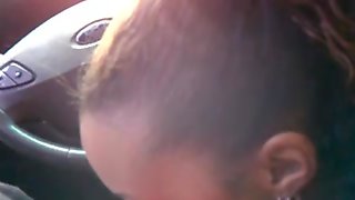 Car blowjob from ebony GF