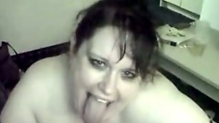 Mature non-professional anal in dark bedroom