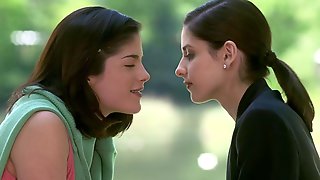 Selma Blair,Sarah Michelle Gellar,Reese Witherspoon in Cruel Intentions (1999)