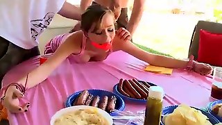 Bbq Slut Capri 