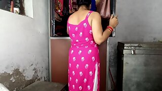 Today my brother in law saw me in a new dress and caught me and fucked me. Clear Hindi audio.