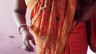 Sister-in-law was going to the function wearing a beautiful saree. Before going to the function, I fucked her.