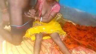 First Time Bihari Bhabhi Outdoor Sex Video - Hindi Sex