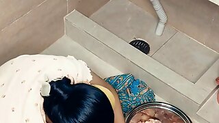 Real house wife of Indian sex with Bhabhi Bangla clear audio