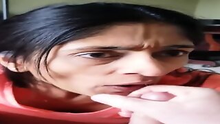 Desi blowjob bhabhi